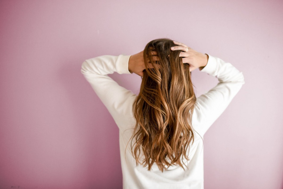 Benessere Femminile capelli-secchi1 Capelli secchi: ecco alcuni rimedi naturali 